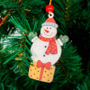 Подвеска новогодняя "Снеговик с подарочками"